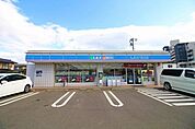 ローソン仙台四郎丸店 徒歩11分。 820m