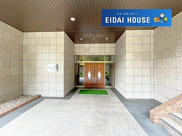 エントランスを拡大表示