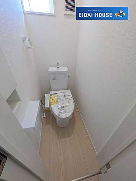 トイレを拡大表示
