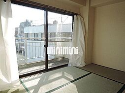 アーバンレジデンス 4階2DKのリビング/ダイニング