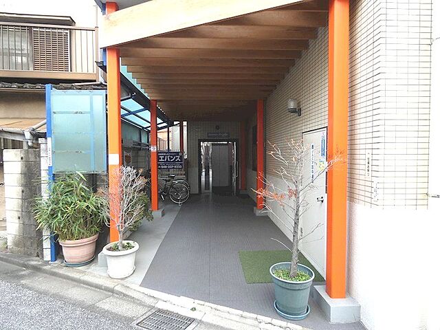 エントランス
