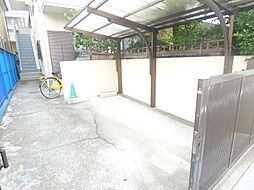 7 / 11