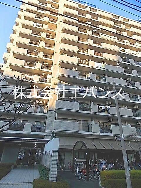 7 / 25
