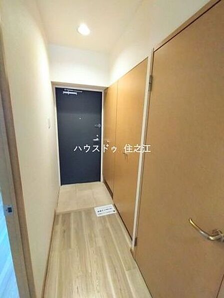 散らかりがちな玄関もスッキリの玄関収納付