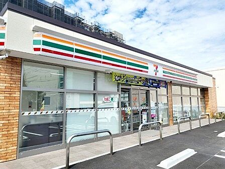 ■セブンイレブン 南港ポートタウン前店■セブンイレブン 南港ポートタウン前店 570m