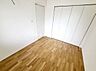 子供部屋：収納がございますのでお部屋の中がスッキリ片付きますよ