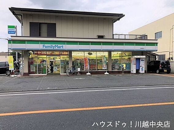 ファミリーマー...