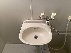 キャンパスヴィレッジ 102 ｜ 滋賀県彦根市平田町（賃貸マンション1K・1階・24.30㎡） その7