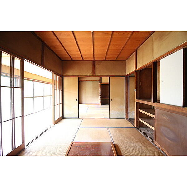 detached 茨城県石岡市若松2丁目

地図を見る