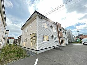 リリーズ末広 201 ｜ 北海道旭川市末広一条2丁目（賃貸アパート3LDK・2階・74.11㎡） その1