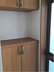 ルミエール坂里 3DKの室内