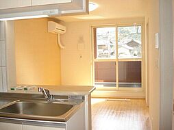 スカイム 2階2LDKの室内