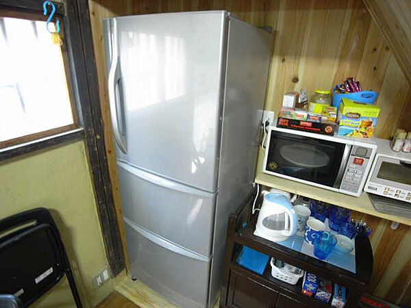 画像10:冷蔵庫（共用）