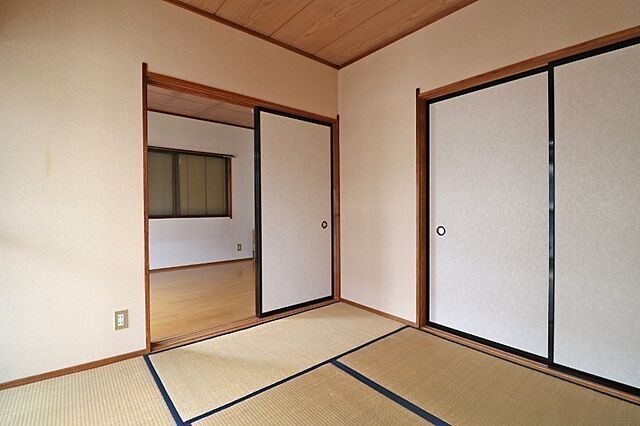 寝室