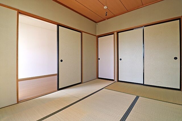 寝室