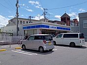 ローソン甲府塩部店728m