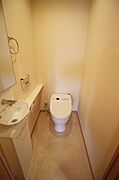 トイレ温水洗浄便座