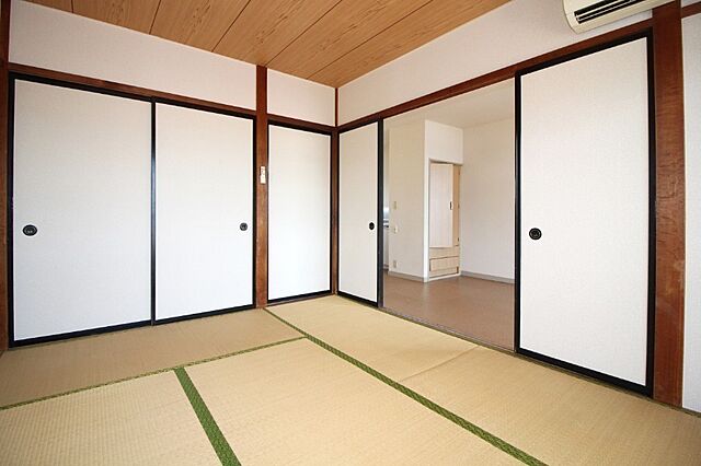 寝室