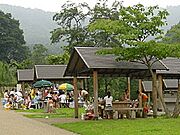 周辺10Km以内　
