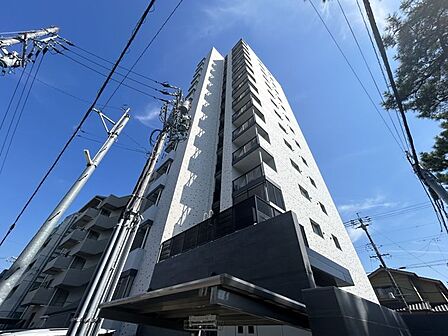名鉄東岡崎駅徒歩3分の駅近で通勤、通学や外出にも便利です!
