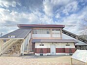 三ヶ根駅まで　425m　徒歩約6分●JR東海道本線の駅。普通列車及び早朝・深夜のみに運転される区間快速も停車するのでどこに行くにも便利な駅。