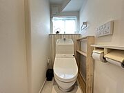 各階にトイレがあり、上り下りしなくて済むので大変便利です！
