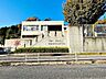 周辺：飯野ひかり幼稚園開所時間（8：00～15：00）大自然の広大な山を遊び場とし、伸び伸びとした遊びを通し、たくましい体力作りに取り組んでいます。 2690m