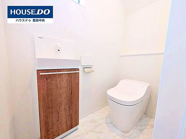 トイレを拡大表示