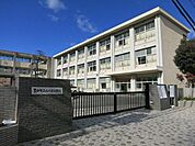 豊田市立山之手小学校 1291m