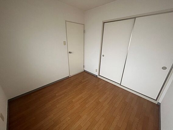 アダム・フィツラー A棟_内装_4