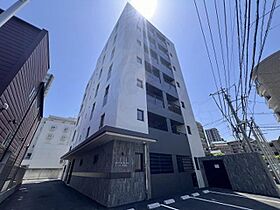 Modern palazzo赤坂NEURO  ｜ 福岡県福岡市中央区赤坂２丁目（賃貸マンション2LDK・1階・50.67㎡） その1