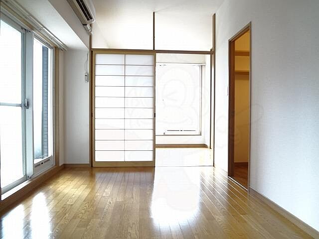 寝室
