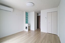 東武宇都宮線 東武宇都宮駅 バス14分 若草4丁目下車 徒歩8分の賃貸アパート 1階ワンルームのリビング/ダイニング