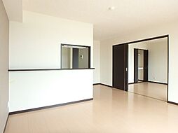 東武宇都宮線 東武宇都宮駅 徒歩30分の賃貸マンション 1階2LDKのリビング/ダイニング