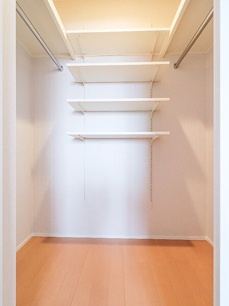 apartment 栃木県宇都宮市陽東３丁目２７－３　ウィスタリア１F
