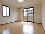 図面と現状に相違がある場合には現状を優先