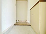 101号の内観写真を引用しており内装が異なる場合がございます。