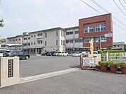 本庄小学校(1、725m)