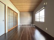 ※内観写真はC号を引用しており、内装が異なる場合がございます。