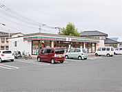 セブンイレブン(56m)