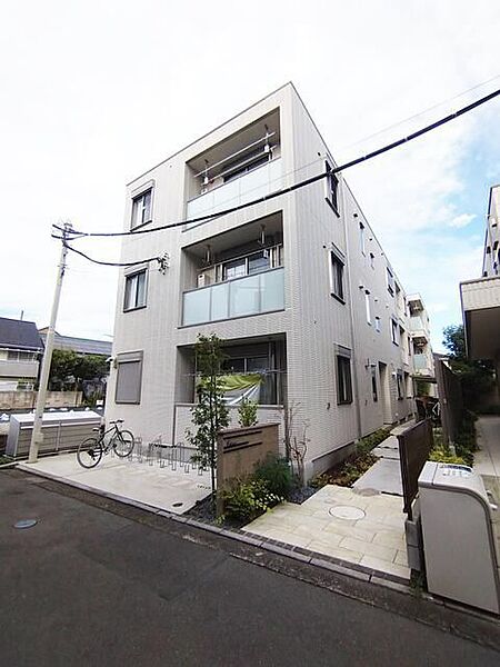 フェリーチェ