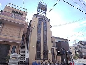 クイーンズコートヒロ 102 ｜ 京都府京都市伏見区桃山水野左近西町（賃貸マンション1R・1階・16.20㎡） その1