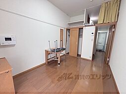 レオパレス紅雪北 104 1階1Kのリビング/ダイニング