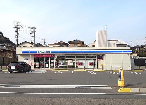 画像21:ローソン下関長府侍町店(542m)