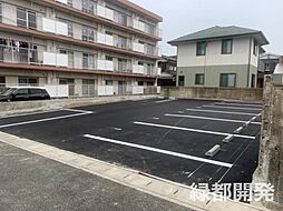 綾羅木本町7丁目駐車場