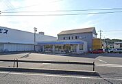 ローソン萩椿東新川店(1、402m)