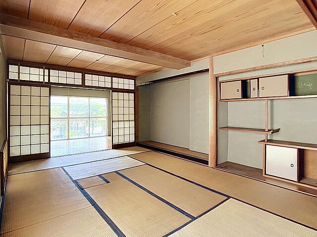 室内