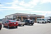 セブンイレブン下関関門海峡店(194m)