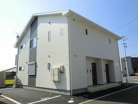 ルネス吉岡39号地  ｜ 香川県観音寺市吉岡町（賃貸アパート1LDK・2階・53.80㎡） その1