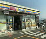 ミニストップ三豊豊中町店 693m